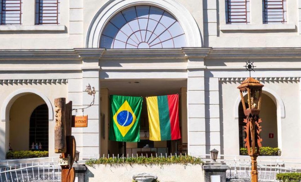 Liepos 11-12 d. San Paule surengtas Lietuvių imigracijos į Braziliją 100-mečio minėjimas ir...